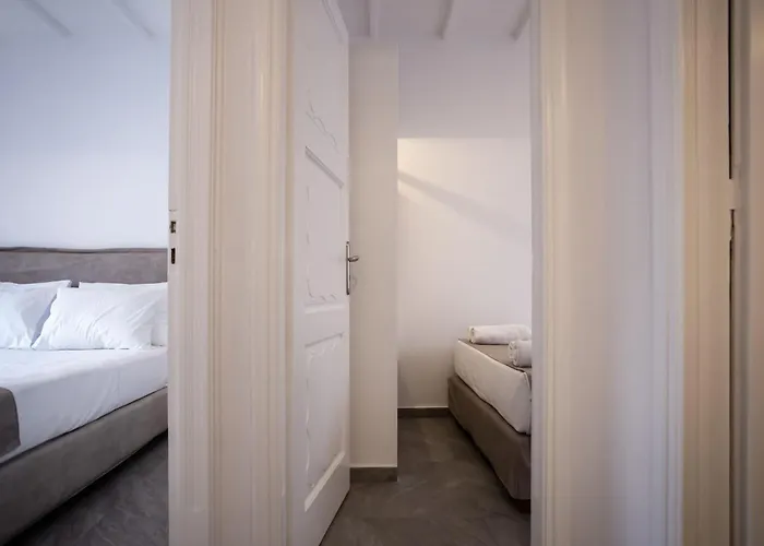 Athena΄s Residency / * Mykonos Town